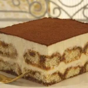Tiramisu cake